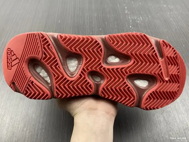 hype HQ6979 Boost Hi-Res 700 Adidas Yeezy Red 0516
